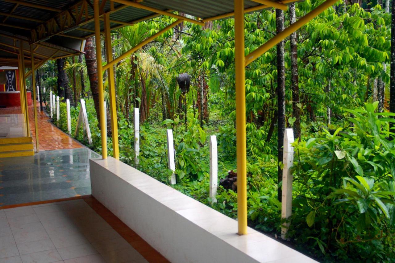 Anahat Cottages Diveāgar Exterior foto